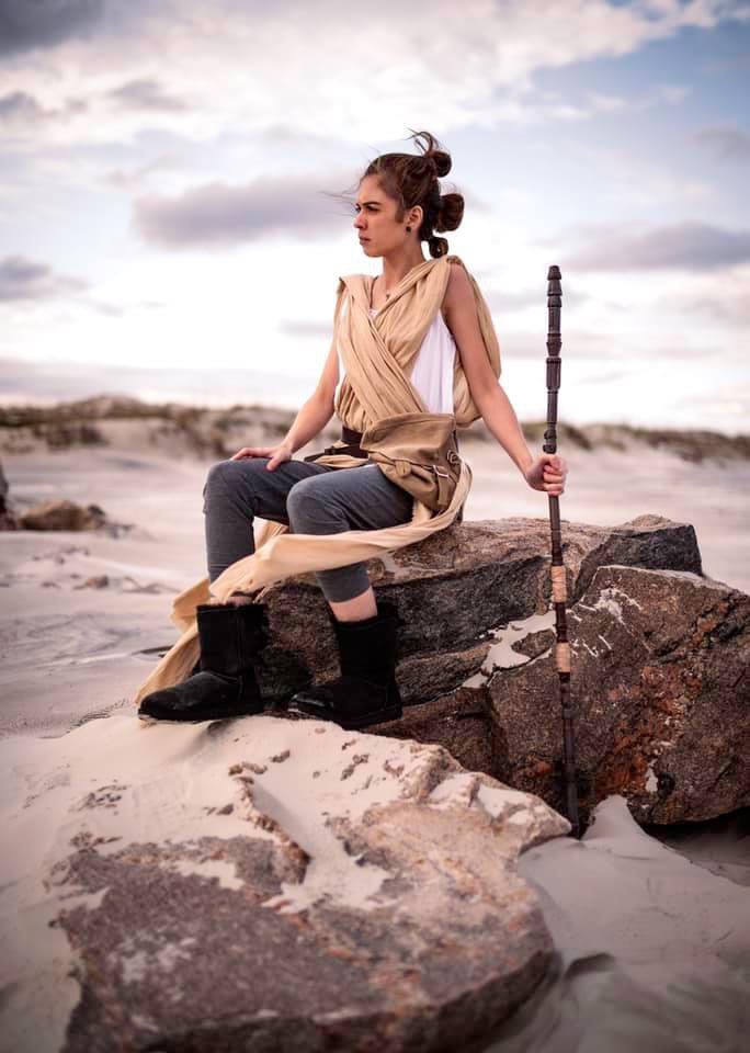 Ms.Paigelithe (@paigeelithe) on Twitter photo May the force be with you - Rey
ββββββββββββββββββ
Photographer: @highwaystarpatrick
HMUA/Stylist/Model: Myself π€
ββββββββββββββββββ
#rey #reycosplay #cosplay #reyskywalker #reycosplay #badasscosplay #badasswomen #ladiesoftherebellion May the force be with you - Rey
ββββββββββββββββββ
Photographer: @highwaystarpatrick
HMUA/Stylist/Model: Myself π€
ββββββββββββββββββ
#rey #reycosplay #cosplay #reyskywalker #reycosplay #badasscosplay #badasswomen #ladiesoftherebellion