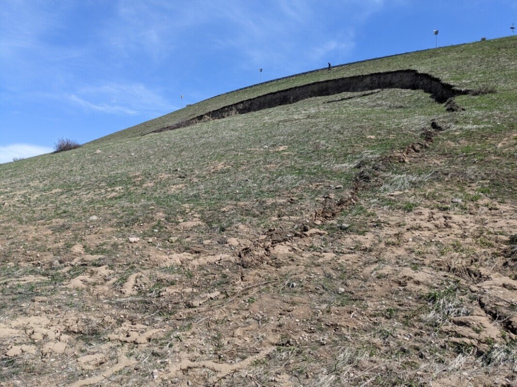 utahgeological's tweet photo. The UGS Geologic Hazards Program conducted a reconnaissance to evaluate two landslides along and near Trappers Loop Bend (SR-167) in Morgan County on May 3rd. There is one large landslide and a secondary landslide. Details of these landslides here–https://t.co/BnusVmztvJ https://t.co/gGzF68CuFe