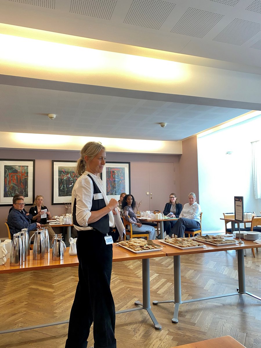 5,2 mio ukrainske børn og lærer har brug for støtte til at fortsætte skolegangen. Det er afgørende for genopbygningen af Ukraine, at børn kommer i skole. Det diskuterer vi i Alliancen for Udd. i Kriser. Behovet for indsatser på tværs af sektorer er stort #dkaid