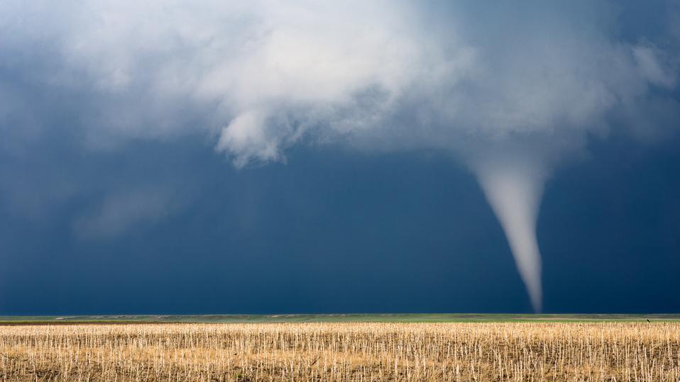 ClaimToolkit's tweet photo. Natural Disaster Facts And Statistics 2023 #naturaldisasters #factsandstatistics2023 #wildfires #tornadoes #floods https://t.co/JORPbLeI35 https://t.co/e2ahBHdNqW