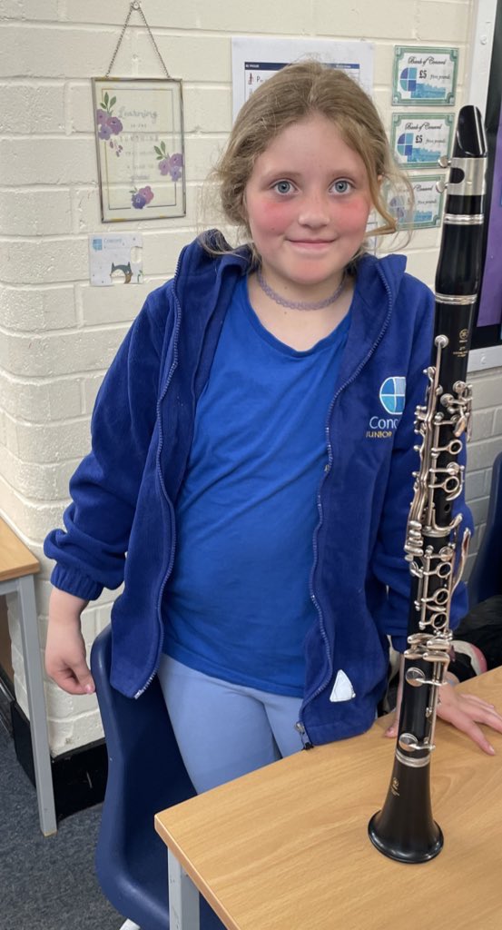 nikkibissett's tweet photo. Amazing to see and hear all of Y4 @WincoConcord having their first clarinet lesson today with @SheffMusicHub today @brigantialearn1 @BLT_CEO #CharacterEducation #CreatingExcellenceTogether https://t.co/XAeOsgfWfn