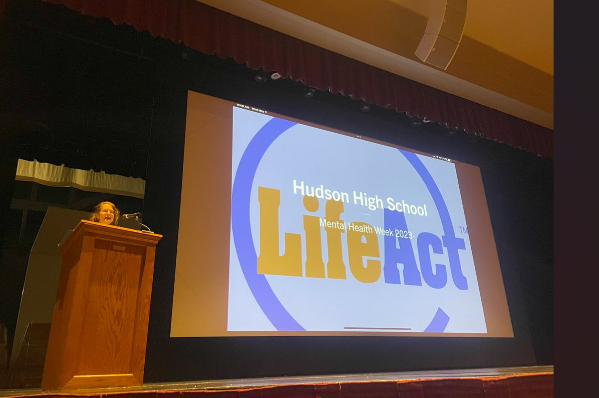 lifeact_neohio's tweet photo. LifeAct Program Director Abby Brown spent yesterday morning speaking TRUTH to @hhscobras Hudson HS students - mental health & daily resilience - at their Mental Health Week 2023. We LOVE the Hudson Community!
#lifeact #MentalHealthMatters https://t.co/XPtHzKiDjx