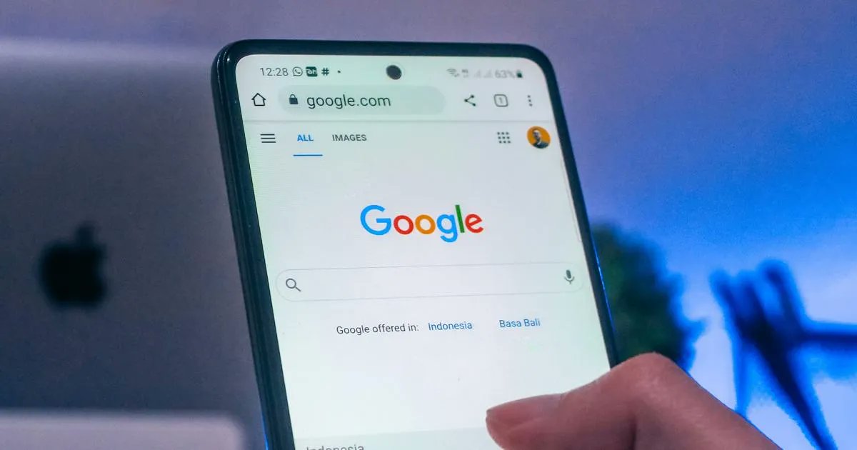haroldlgardner's tweet photo. #Google is replacing #Chrome's #lockicon because most people don't know what it means | Engadget https://t.co/yt4Zn0wCES #encryption #HTTPS #tuneicon https://t.co/HdRMxfrex6