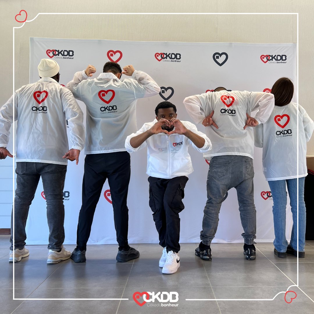 CEKEDUBONHEUR's tweet photo. ❤️‍🩹 Actuellement le CKDBus, embarqué de bénévoles, matériel et cadeaux circule dans le Grand Est pour proposer des animations jeux de société géants et danse ! De quoi rendre heureux les jeunes patients, équipes soignantes et éducatives ! https://t.co/jhJLcFUF9H
