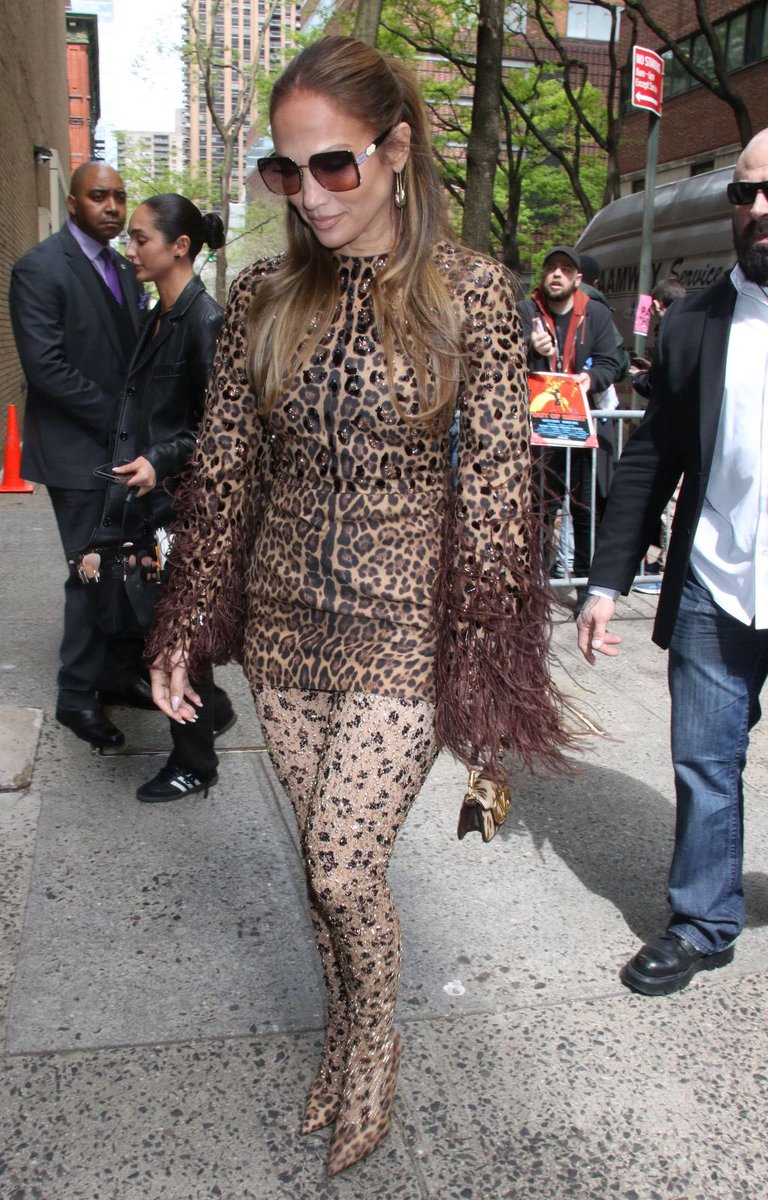 #JLo stepped out in New York City this week in a full #ValentinoUrbanRiviera look, including an Animalier Print dress, tights, and #VALENTINOGARAVANI #LocòBag