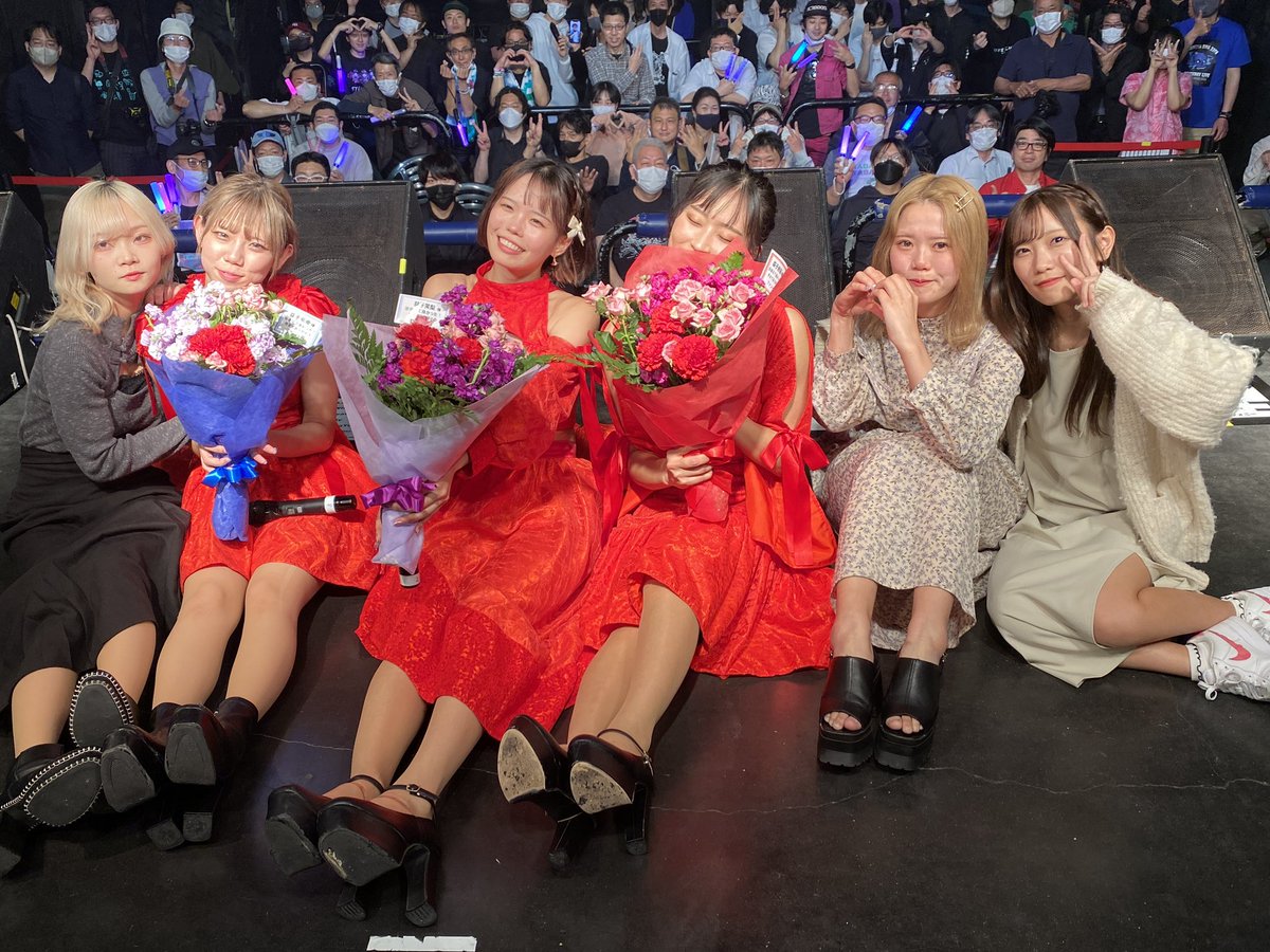 Elfin_Lily's tweet photo. ElfinLilyラストライブ

メンバーはまだ特典会中ですので、
また改めてツイートさせて頂きます。

取り急ぎ、4年間本当にありがとうございました。

#えるりり https://t.co/FGfiJCoZx4