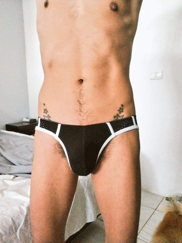 AarnCa's tweet image. Jueves con sabor a viernes !!!