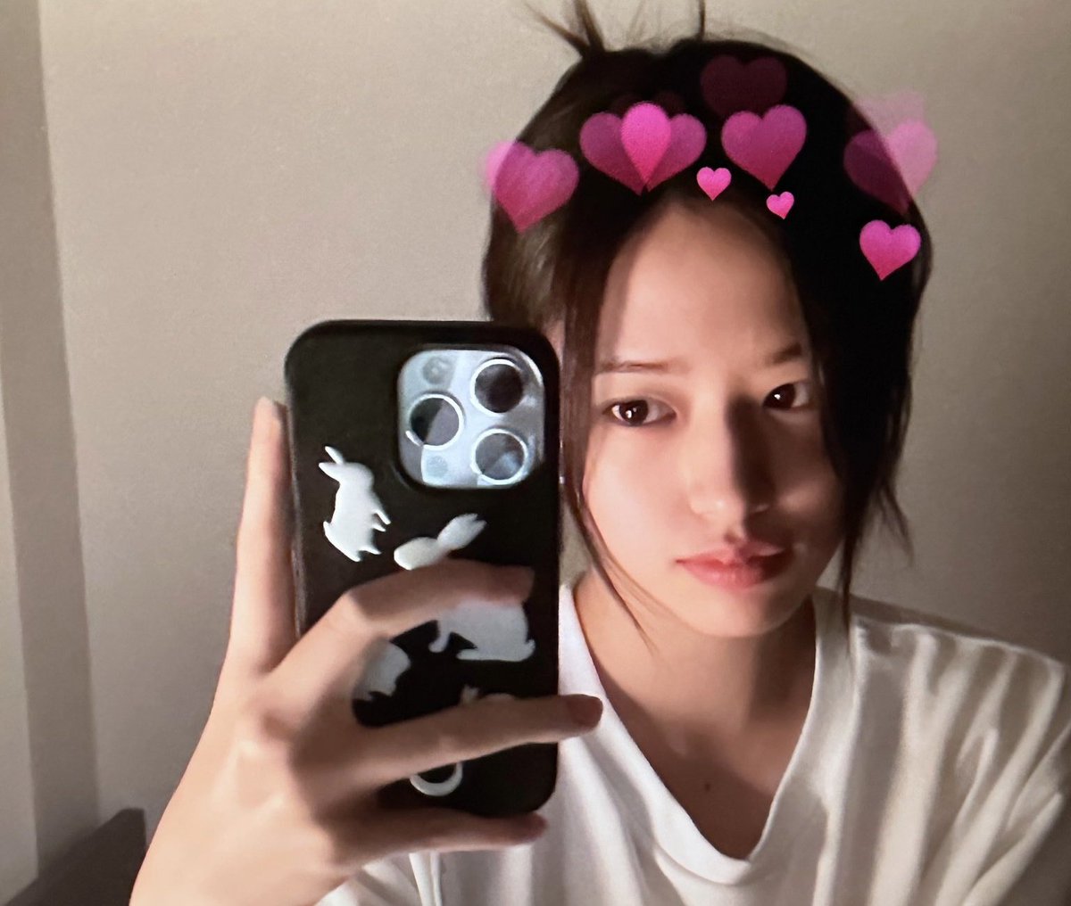 anyujinsss's tweet photo. IVE MEMBERS MACBOOK SELCA HITS DIFFERENT >>> https://t.co/H2DOmSScuK