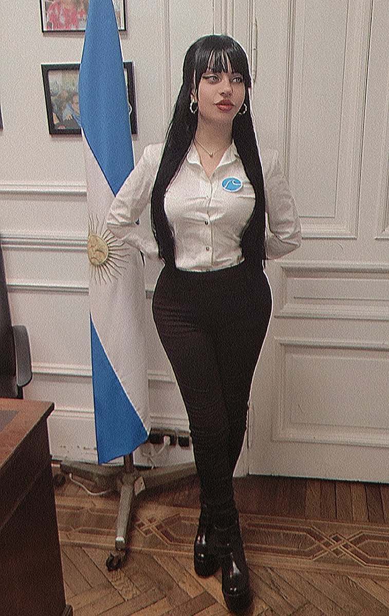PalaveccinoLu's tweet photo. Es un honor para mi que me hayan sumado a los  equipos de defensores de la vida del Partido Celeste 💙 Único partido #provida del mundo q además apoya la candidatura a presidente de Milei 👏🏻 Mí sueño es ver la derogación de la ley del aborto y al León en la Rosada. https://t.co/eprUfO0erD