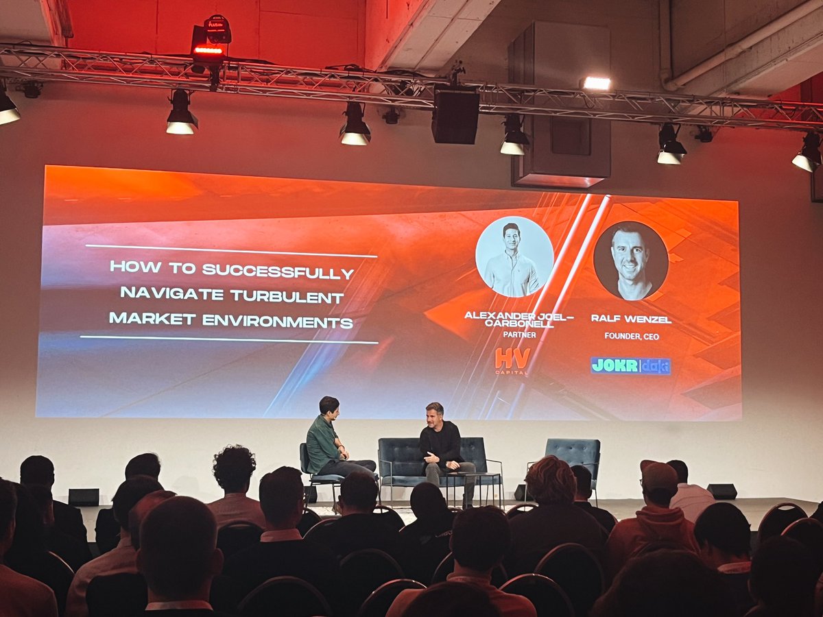 Live from #hvsummit2023 

<a href="/ralf_jokr/">Ralf Wenzel</a>, CEO &amp; founder of <a href="/Jokr_US/">JOKR - USA</a> speaking with HV’s Alexander Joel-Carbonell on “How To Successfully Navigate Turbulent Market Environments.”