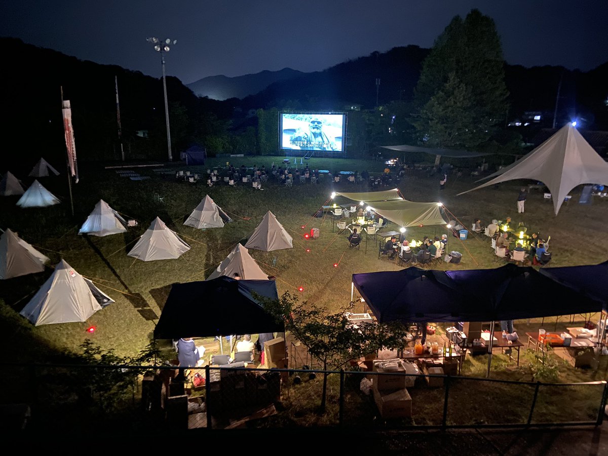 ART_MOMOSHIMA's tweet photo. 「ART CAMP IN MOMOSHIMA」
DAY1終了致しました！お越しいただいた皆様、ありがとうございました。明日も続くイベントです。最後までお楽しみください🏕 https://t.co/plngdPRFbe