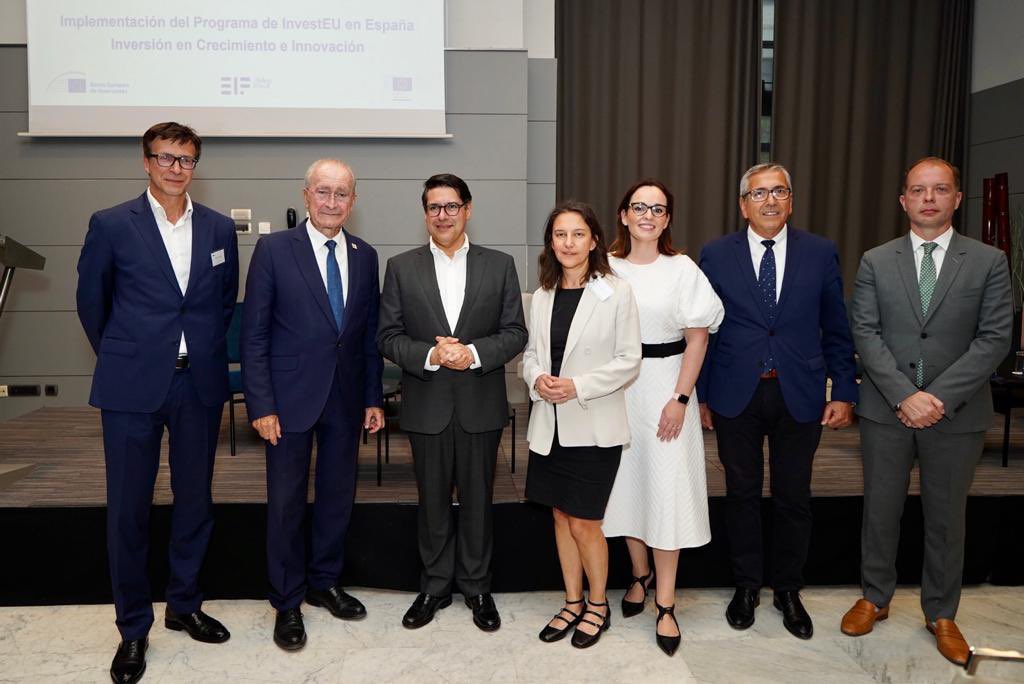 Ciudad de Málaga tweet media