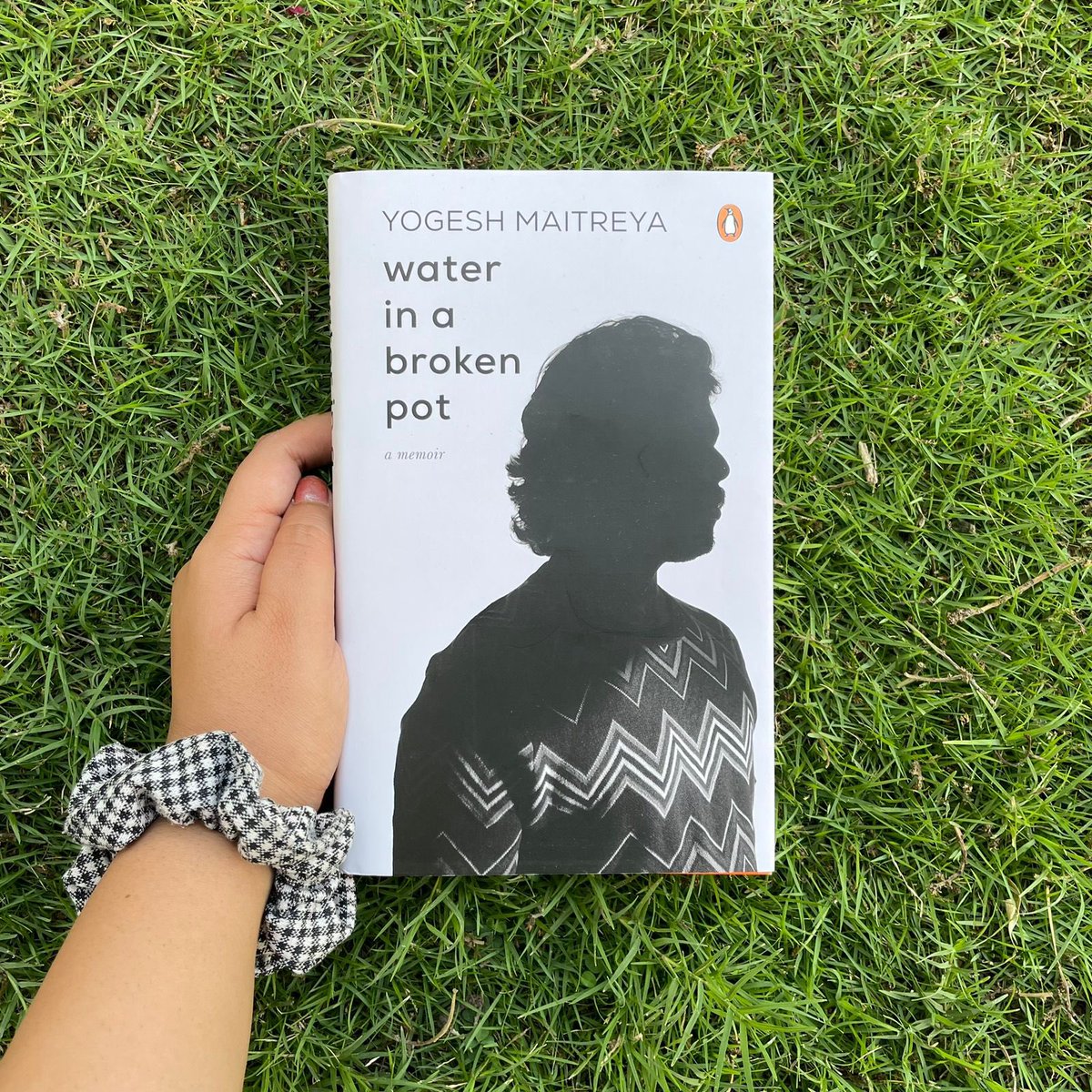 PenguinIndia's tweet photo. You always ask us which are the finest books? Well, for this month these are.
#BookYourWeekend with these four excellent reads - https://t.co/nK8VR1JcyD
@maitreya_yogesh @ActusDei @aditya_kondawar @apri_sharma @kunalbasu100 @itsanandneel https://t.co/u8MkI2iD2O
