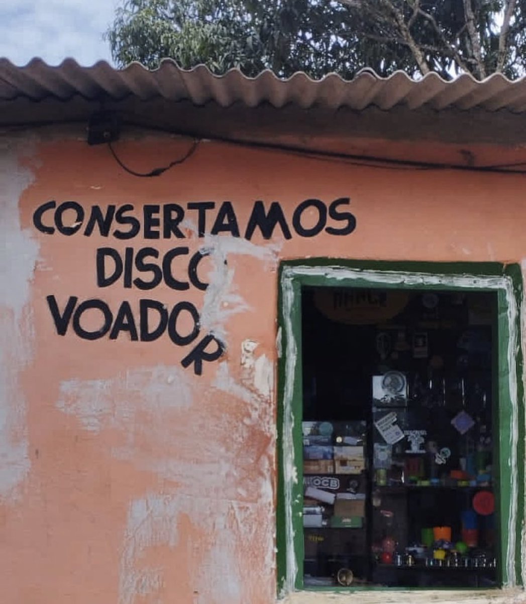 action182's tweet photo. Alguém manda pro @tomdelonge ? https://t.co/Kl01RGOOiu