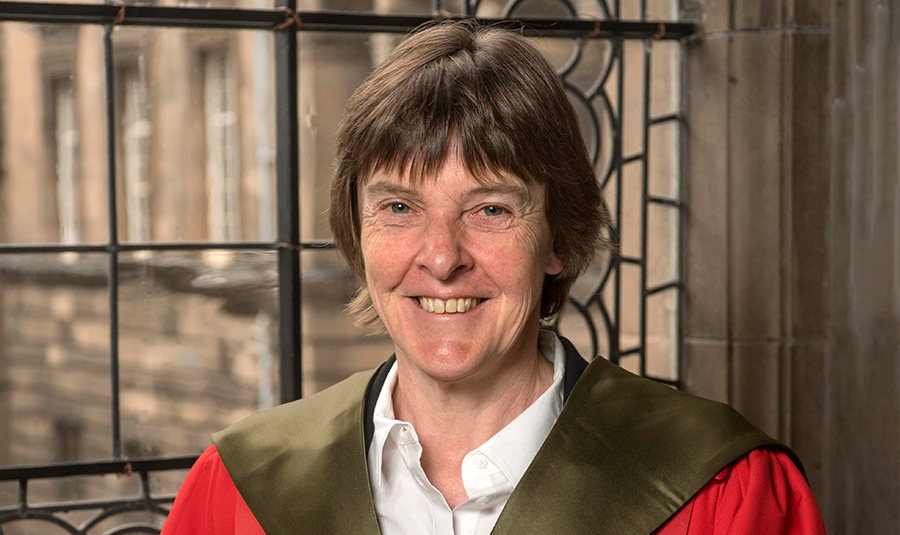 OxUniMaths's tweet photo. It's only 5 tweets since Oxford Mathematician Alison Etheridge was last elected member of an organisation. Luckily no-one remembers tweets for more than 5 seconds so we can confidently announce Alison has been elected member of the National Academy of Sciences. @theNASciences https://t.co/O99O19FiRP