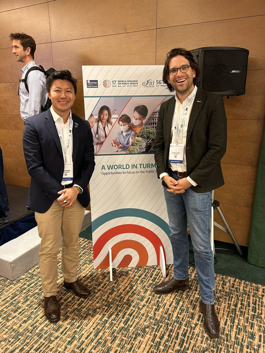 Always great to catch up with @SandroDemaio when he comes to visit us in Europe from Down Under!

Great to see the links between our #HealthySocieties movement & the current/upcoming work on #CDoH!

#ThisIsPublicHealth #WCPH2023 #WorldInTurmoil