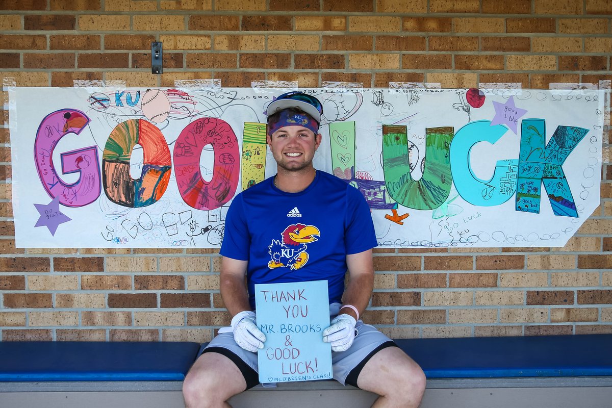 LawSchoolsFndn's tweet photo. Thank you to @mkbrooks0225 for supporting @usd497 educators in such a creative way. Your generosity has continued to inspire so many people, including our students, which has led to matching gifts and support for the Foundation and your "Hits for Teachers" movement. @KUBaseball https://t.co/llvD42Am2K