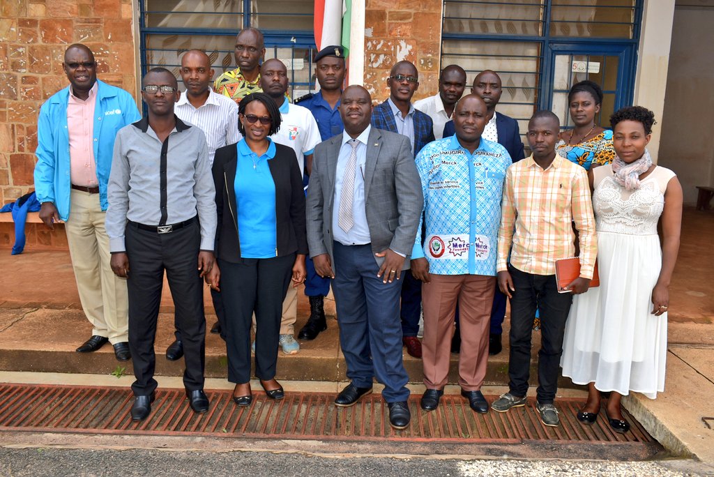 ABPInfos's tweet photo. Le @seppmsan avec l'appui de l'UNICEF a réuni ce jeudi le comité de pilotage de la #PPSAN de @makambaprovince pour lui présenter  le  projet de prévention de la malnutrition chez les enfants, adolescents et les femmes au #Burundi. https://t.co/BfYuGvdXSj