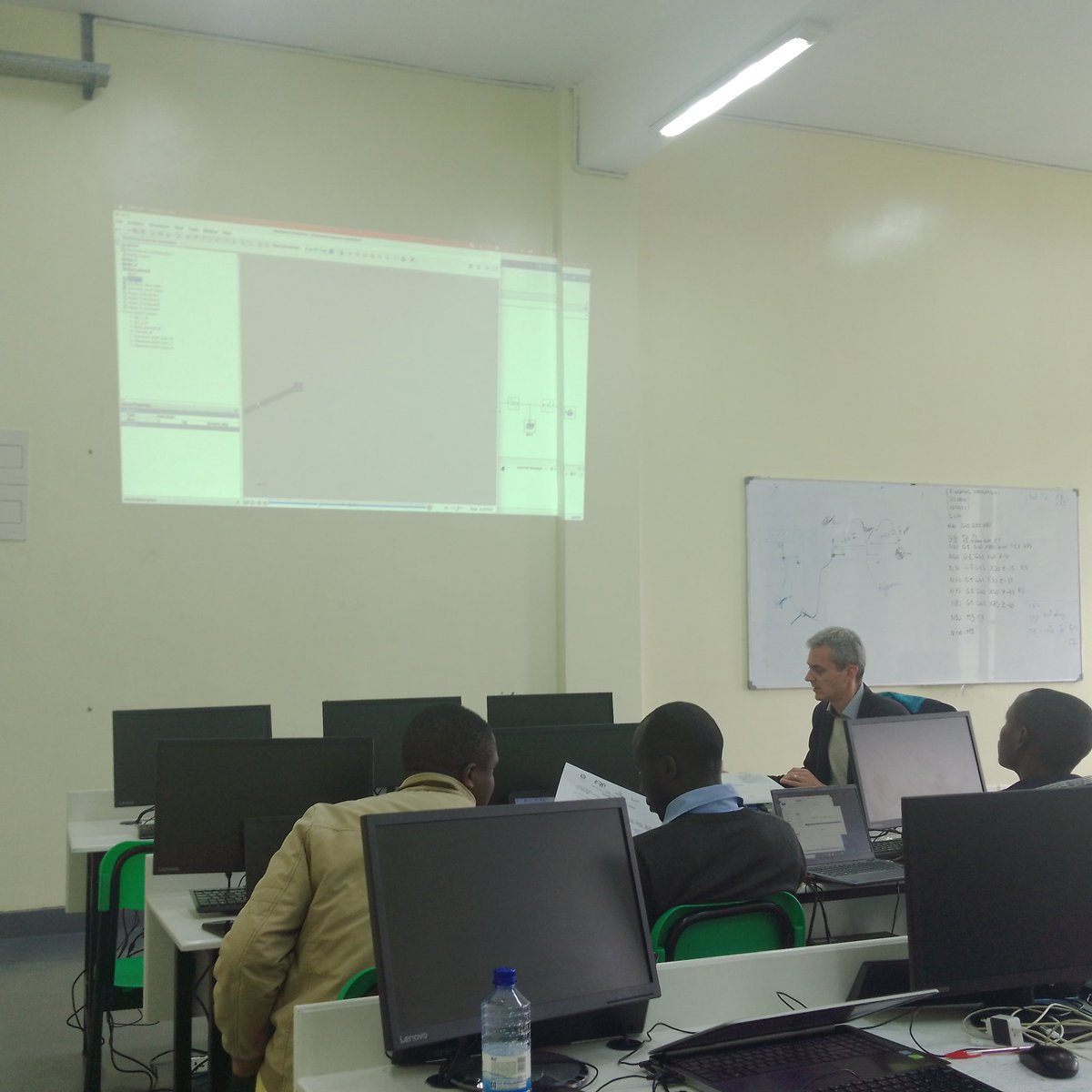 AFTERPROJECT3's tweet photo. 9 trainers are attending a 4 days ToT on CNC lathe, robot, and system control held @IPRC_Tumba. 
 An expert on robotic from @IUTCachan is delivering this training of trainers. This training aims to reinforce their practical skills.@AFD_en, @RwandaPolytec, @ArthurGermond https://t.co/Wj5JU1L5Jo