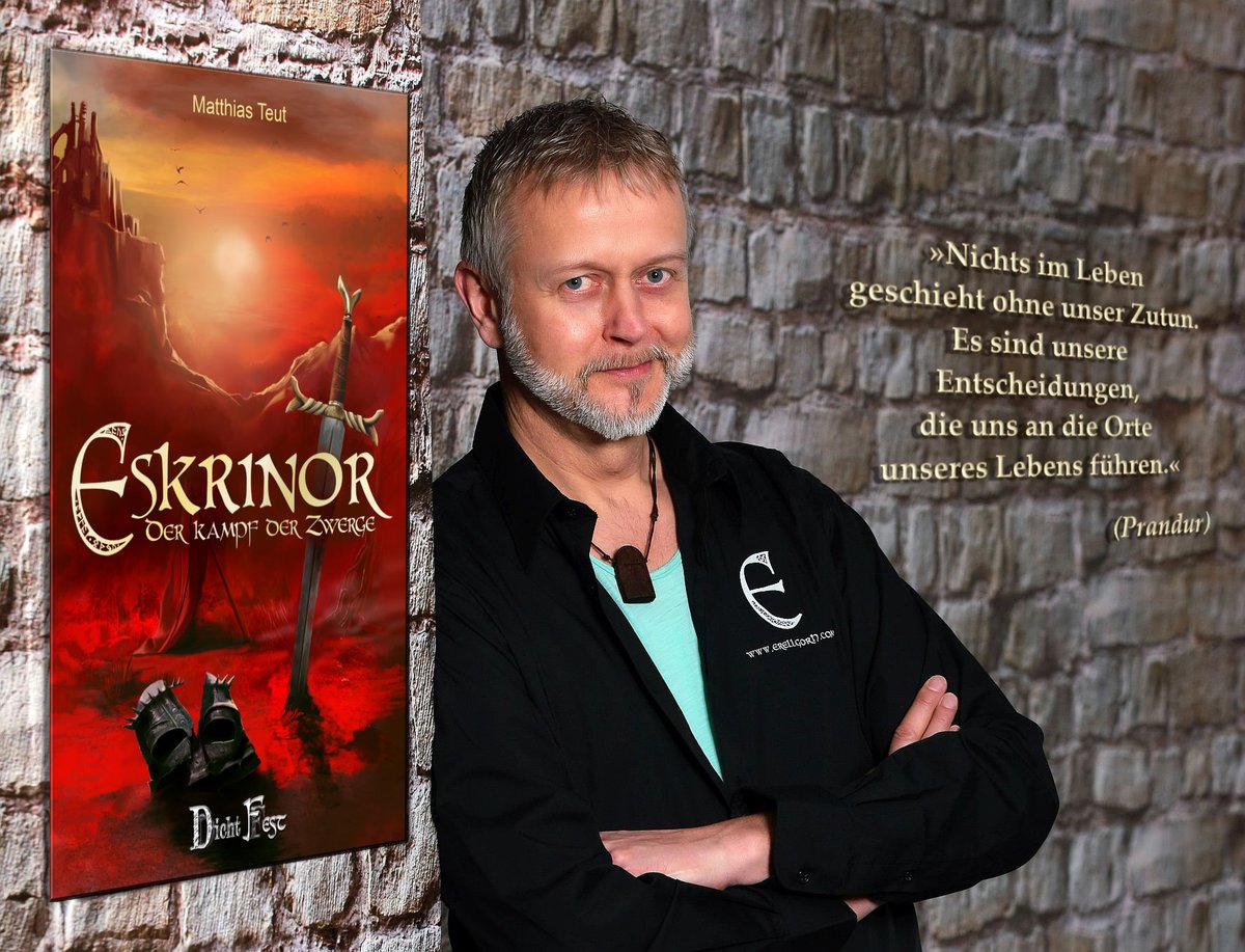 Erellgorh's tweet photo. Das 1. Kölner Fantasy Lese-Festival ist in vollem Gange. Am Samstag, um 18 Uhr lesen Bernhard Hennen und ich für euch in der Buchhandlung Handtverlesen 📷
#fantasylesefestival #fantasylesefestivalköln #fantasyköln #highfantasy #schattenelfen #eskrinor #bookstagram #erellgorh https://t.co/skeNNPQOI7