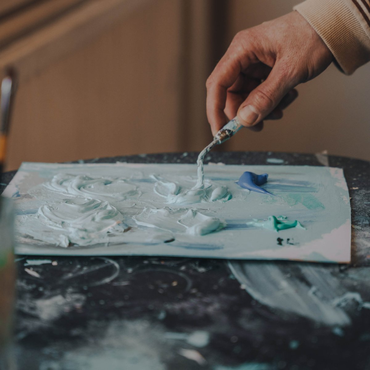 The perfect swatch 

Every release has its own unique colourway to match the one-of-a-kind liquid whisky within. Our Glenrothes 33 year old is no exception. Radek's signature sky blue features heavily on this hotly anticipated release. 

#singlemaltwhisky #singlecask