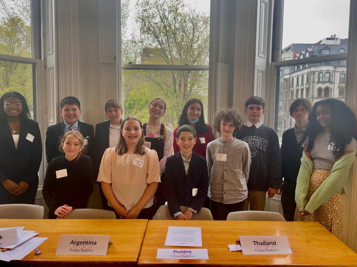 CFStweets's tweet image. Middle schoolers at Commonwealth School's COMMUN VIII, a Model United Nations event facilitated by Commonwealth students and CFS student Frankie Muir in 6th grade, won Best Position Paper representing India in the Melanesian Separatism committee!
#AcademicRigor