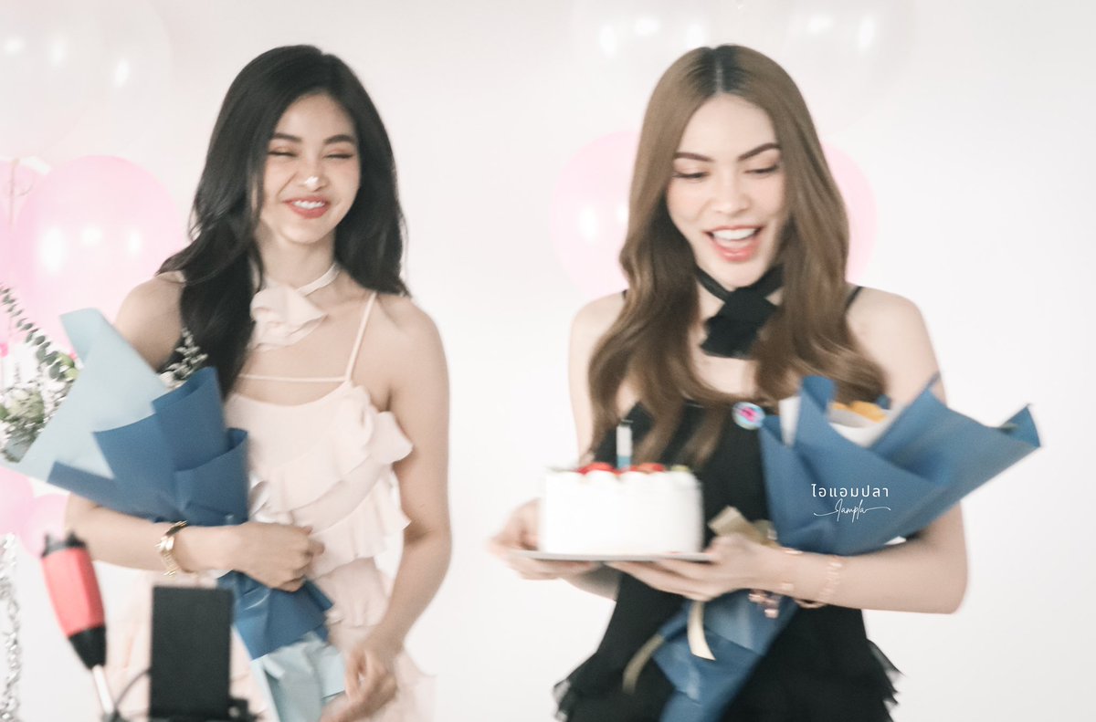 iampla_p's tweet photo. ไม่ชัดหรอก แต่ชอบ 🤍🤍 #EnglotXBanmahaheng https://t.co/tyyj2Afp8B