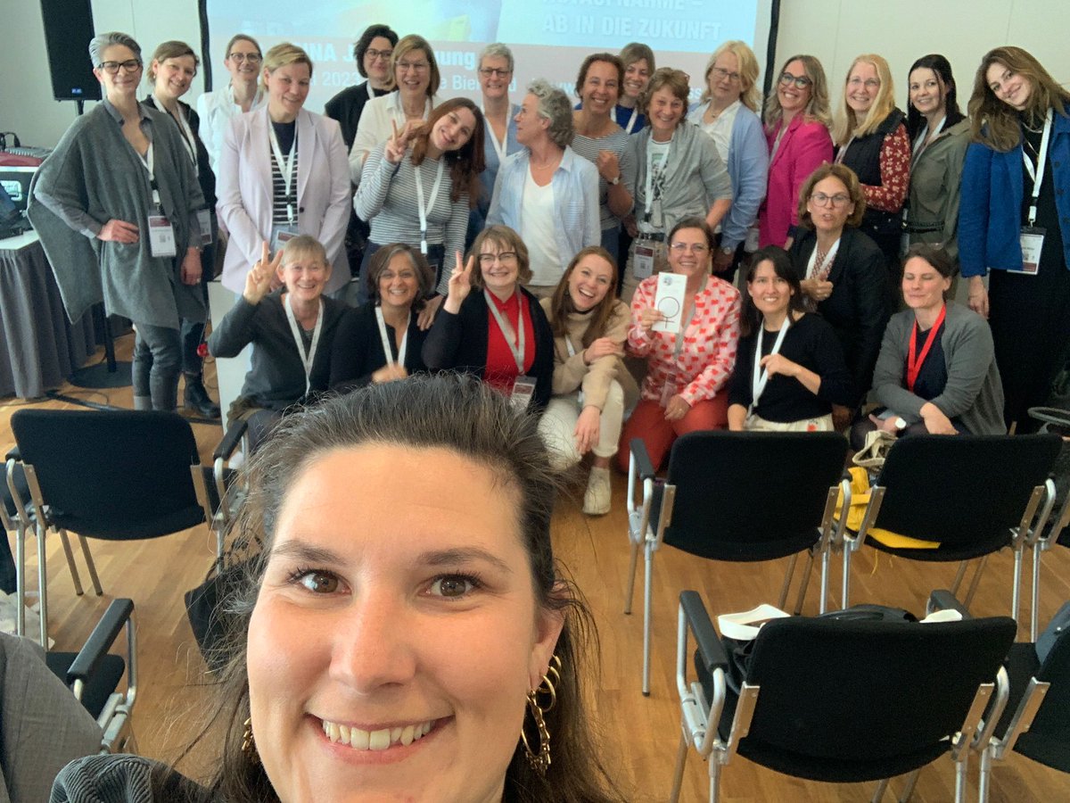 ♀️ AG Frauen Sitzung auf dem #DGINA23

Seit #DGINA22 ist so viel durch die Arbeit dieser grossartigen Frauen entstanden.

Wir freuen uns auf die nächste Zeit 💪

#WomenInMedicine #Notfallmedizin