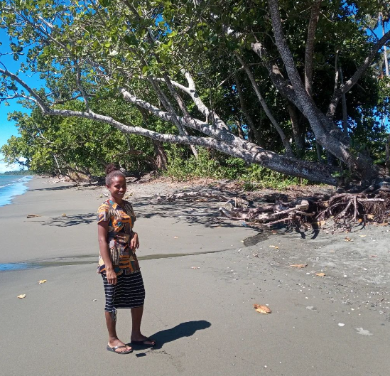 ACoM Project Manager Freda has been to Red Beach to document signs of shoreline erosion & to interview the 'Green Apostles' about changes in the environment. Here you can see the exposed roots of a tree after a recent cyclone #saveislands #ClimateJustice #PrayerPeopleGiving