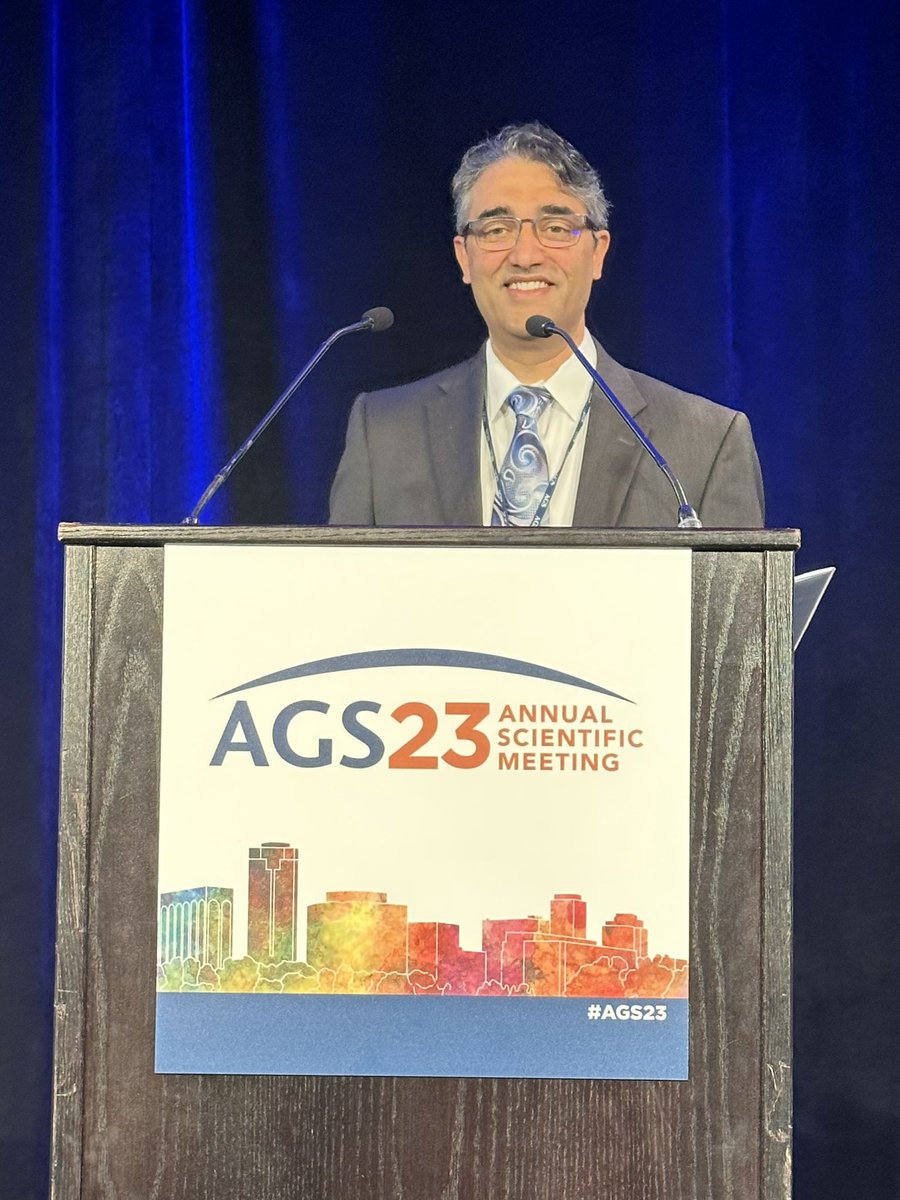 Our fearless leader at the UT Consortium on Aging @EmpoweringPts, #AGS23 Annual Scientific Meeting Chair, kicking off this year’s meeting! @UTGeripal