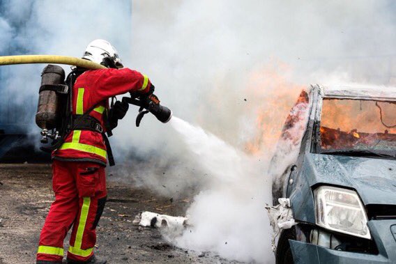 #JourneeInternationaleDesPompiers 🚒
Les #pompiers sont aussi à nos côtés pour #innover !

👉DELTAE : système de lutte contre l'incendie à très haut rendement permettant un usage raisonné de l'eau
📝bit.ly/3p3xcvD

#courage #dévouement