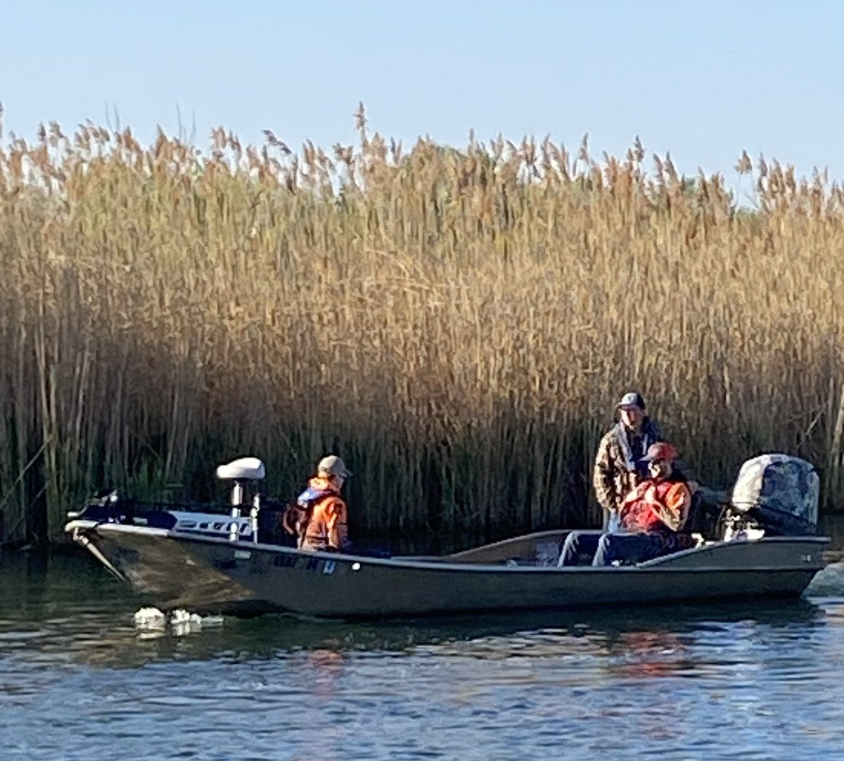 mrsroberts4b's tweet photo. IHSA Bass Fishing Sectionals are underway!! Good Luck boys!! 🎣#ibtigerpride https://t.co/4AkBXg0l6s