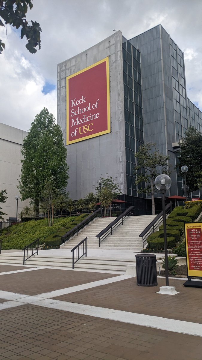 annette_M12345's tweet photo. Always proud to support the future Speech Language Pathologists. Got to share with the first cohort of graduate students last night. Congratulations to USC's first graduating class MS-SLP. #givingback #SLPsrock https://t.co/hi5g4f0KYx