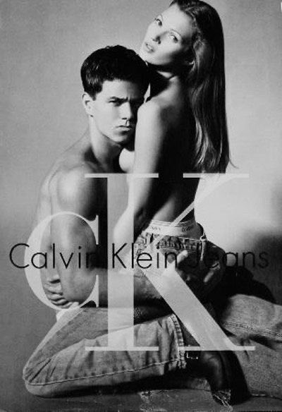 yasmeenslefthip's tweet photo. Kate Moss and Mark Wahlberg for Calvin Klein, 1992. #katemoss #markwahlberg #CALVINKLEIN #CALVINKLEINJEANS #supermodel #90smodel #supermodel https://t.co/rsrOBzma5h