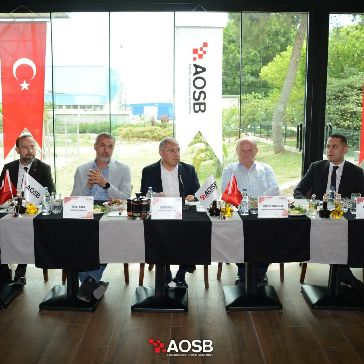adanaosb's tweet photo. AOSB Bölge Müdürlüğü Çukurova Gazeteciler Cemiyeti Yönetimi ve basın temsilcilerini ağırladı.

AOSB Semt Polikliniği, AR-GE - İnovasyon Ödül Töreni ve AOSB 2. Sanayi Gençlik Koşusu hakkında bilgi paylaşımında bulunuldu.

Toplantımıza katılan tüm basın mensuplarına teşekkür ederiz https://t.co/w1MykOkjL9