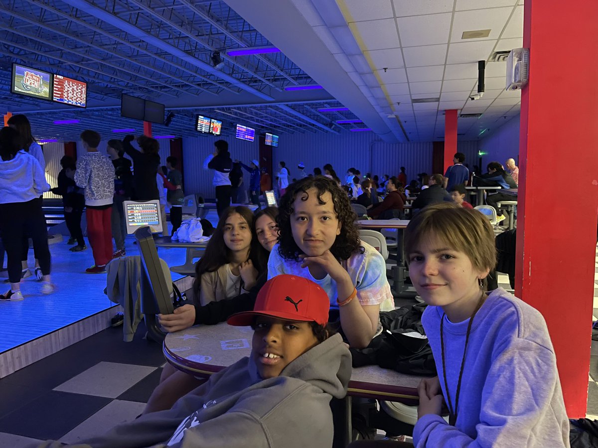 TCSJS7's tweet image. Bowling fun. #tcsprops #Ottawa