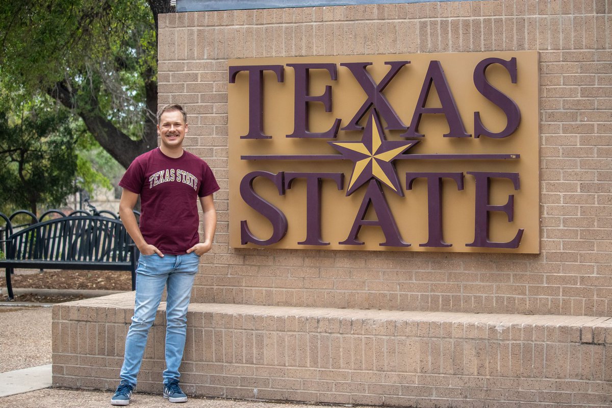 Elbow_78's tweet image. This last law paper for grad school has me by the neck but what are they going to do…fail me?