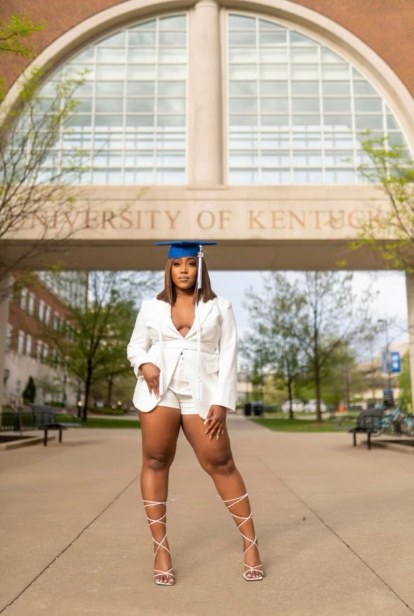 Candace Brown tweet media