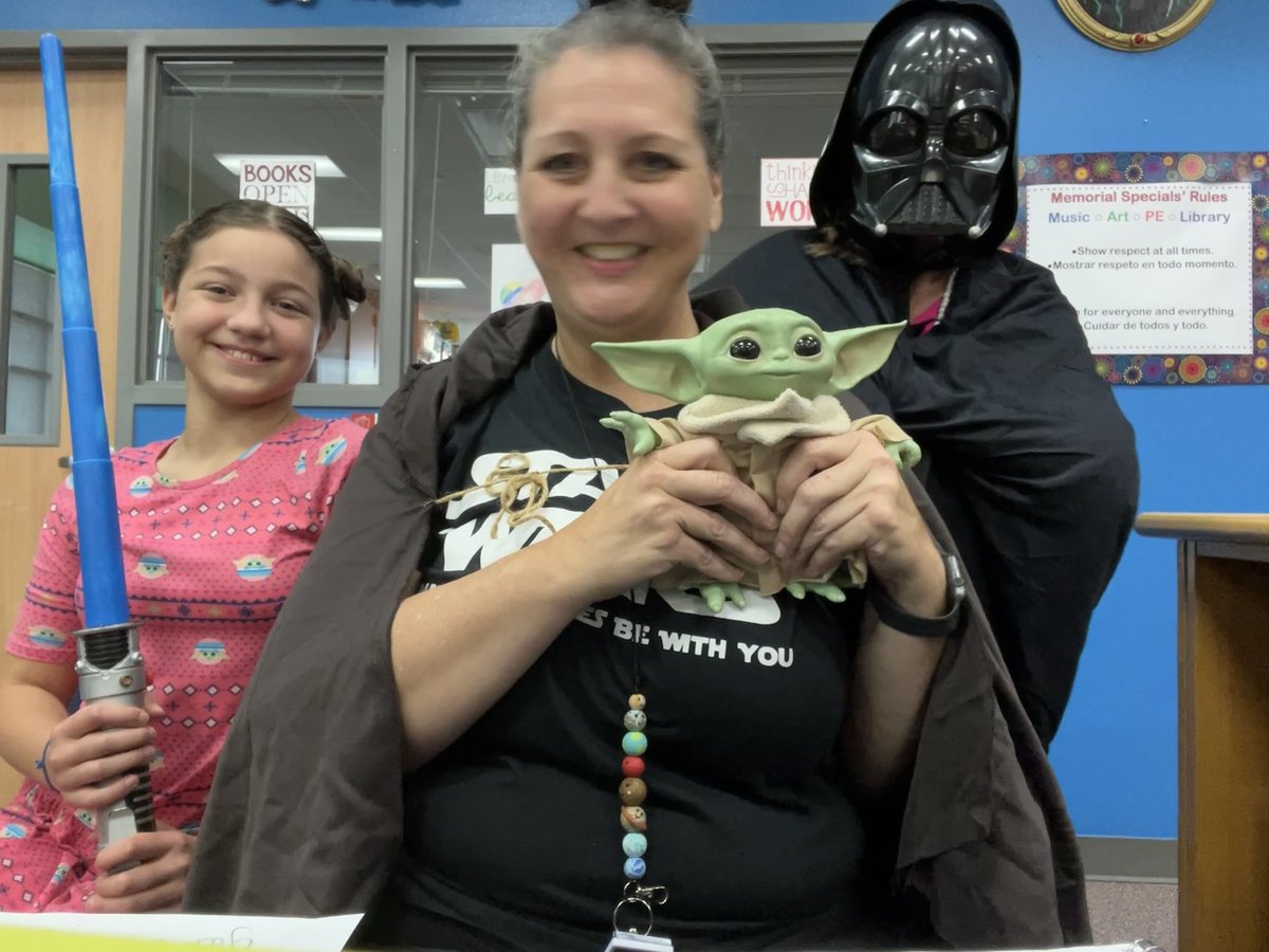 MemorialPISD's tweet photo. May the Fourth be with you Memorial Bobcats! #Maythe4bewithyou #planoisdbelieve https://t.co/FuazL01ZJt