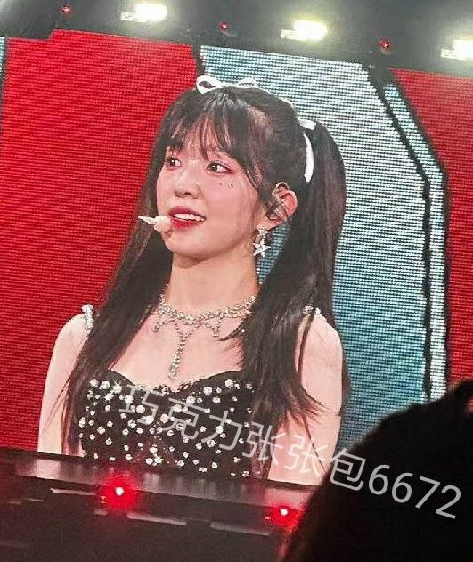 サユリ tweet media