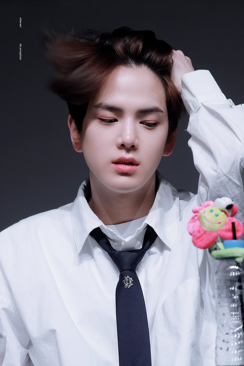 N년전 오늘의 영훈 tweet media