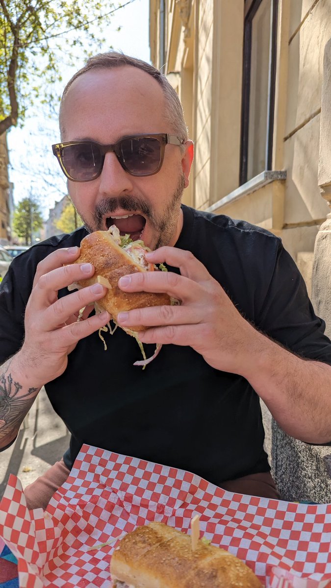 Dan Clapson tweet media