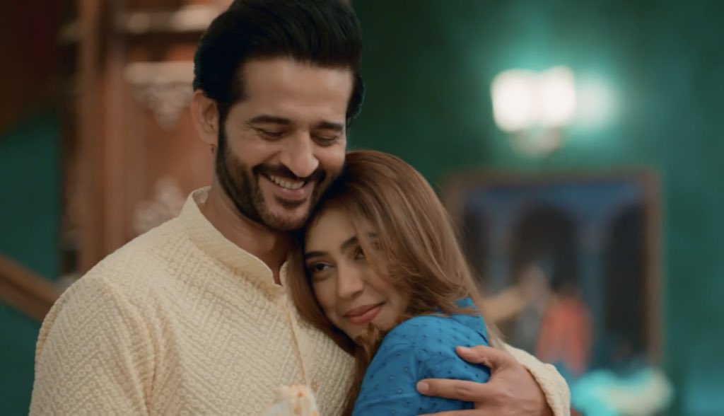 How cute is this bond!! None can replace them !!🥹❤️
#Nititaylor #BadeAchheLagteHain2 #PrachiKapoor #HitenTejwani