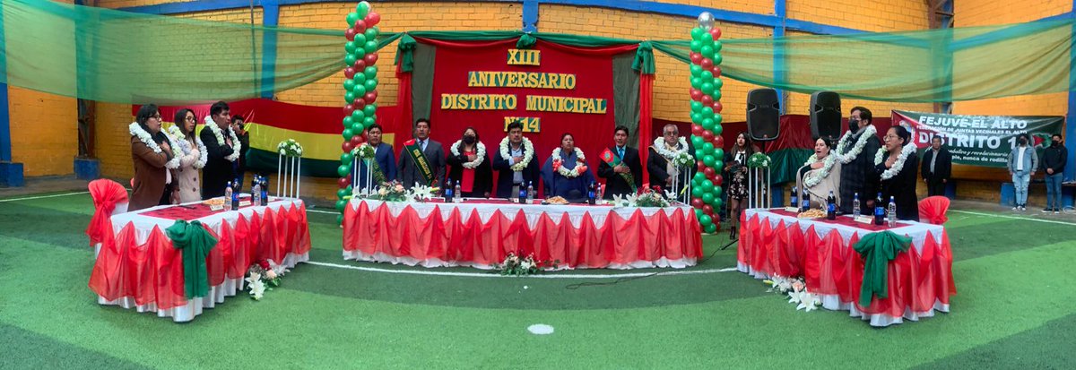 FabiolaConcejal's tweet photo. #AniversarioDistritoMunicipal14 
#FabiolaFuruyaConcejal
#VicepresidenciaConcejoMunicipal

XIII Aniversario del Distrito Municipal 14,  de la ciudad de El Alto https://t.co/COMIF9gP81