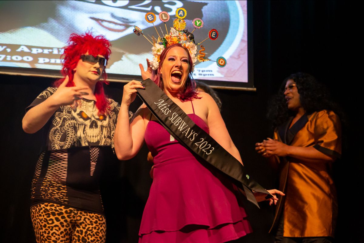 CityReliquary's tweet photo. Meet Harmony, Miss Subways 2023! | May events at the City Reliquary - https://t.co/wZJ7zuI9ND #misssubways #nyc #newyork #nycsubway #pageant #inclusivebeauty #localevents #nycevents #nycperformers https://t.co/dmsDsI93Ur