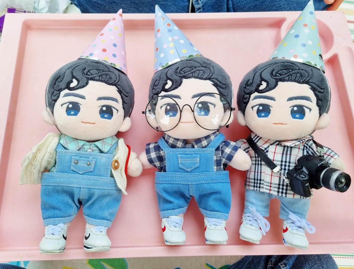 Nathanwdoll's tweet photo. 🎂🎂💝✨️ 
#NathanChen
#HappyNathanDay https://t.co/R7OtXUOm2S