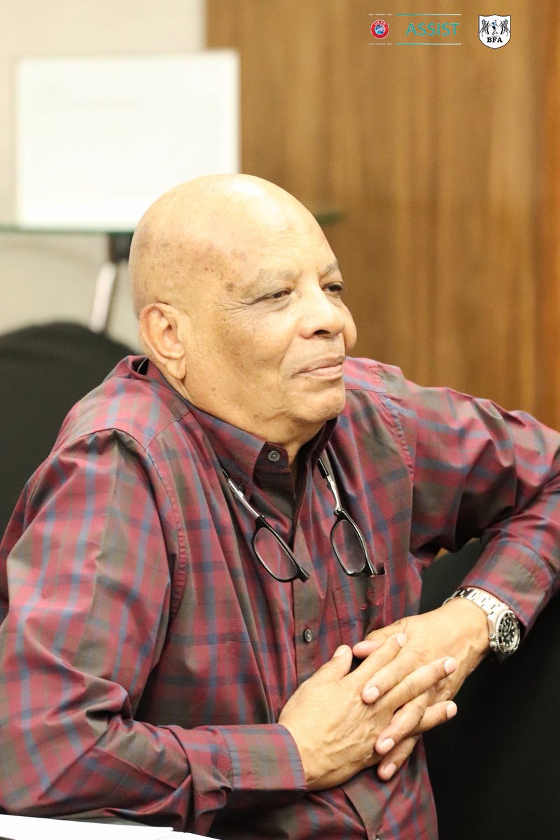 Maclean Letshwiti tweet media