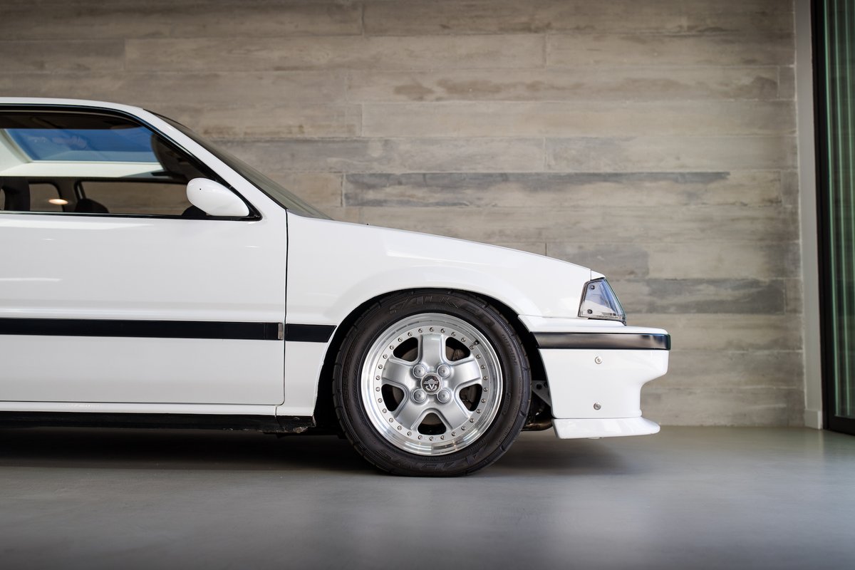 MothersPolish's tweet photo. Buys a car for a few thousand dollars. Spends a few thou on wheels alone. Who else knows this struggle? Ryan “Rywire” Basseri’s sublime Mothers-polished Civic made that much better with a very rare set of Mugen MR-5 wheels. #honda #civic #rywire #motherspolish #motherspolished https://t.co/MTKzz1gpxg
