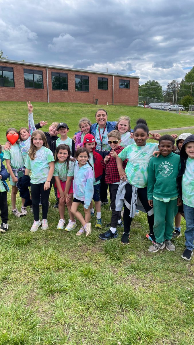 Sydney Lewis tweet media