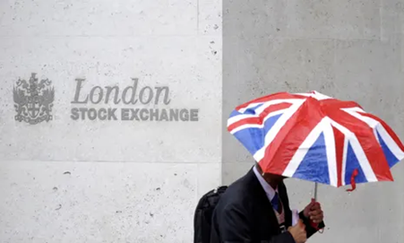 corpgro's tweet photo. Yesterday, the CEO of the London Stock Exchange, Julia Hoggett, called for debate on higher executive compensation for Britain’s leading companies.

https://t.co/WWme29aSYm..

#executivecompensation

#executiverewards

#esg

#pay

Image courtesy of The Guardian https://t.co/VJa0fZHd1w